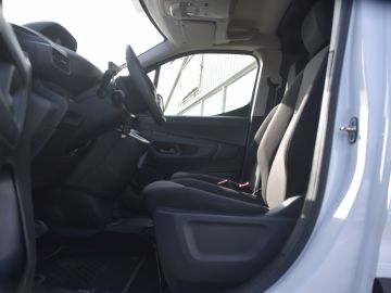 Peugeot E-Partner